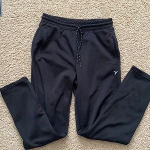 Black sweatpants